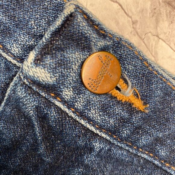 WRANGLER Jeans Blue High Waist Denim Cut Off Shorts - Size 32 - Picture 6 of 7